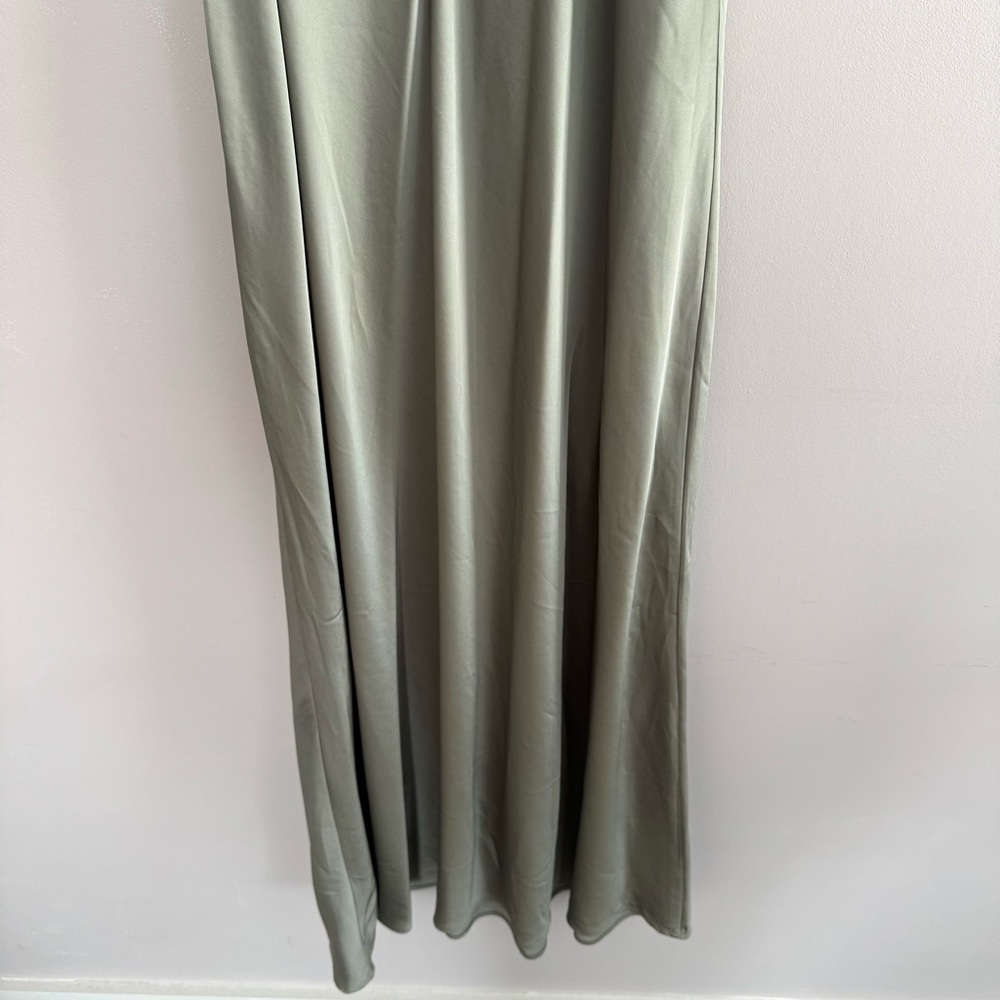Abercrombie Sage Green Satin Slip Dress Size XXL Spaghetti Strap Minimal - Picture 8 of 11